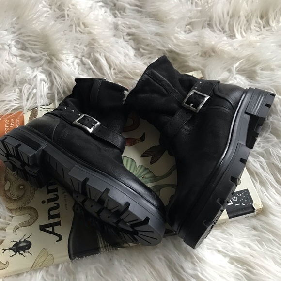 Miz Mooz Bonney - Women's Boots‎ - Picture 1 of 10